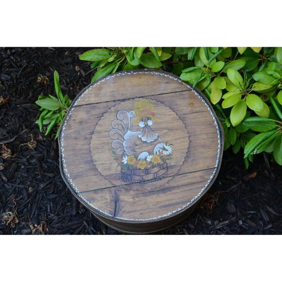 Bent Wood Cheese Box Painted with Cottage Core Farmhouse Americana Folk Art - Picture 9 of 9